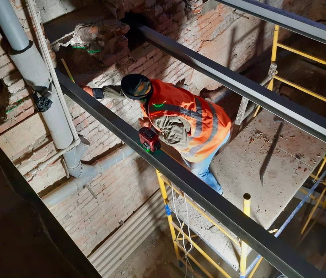 Відбудова житлової будівлі