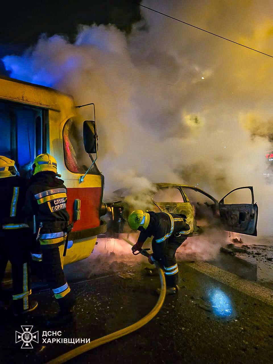 У Харкові зіткнулися автомобіль і трамвай