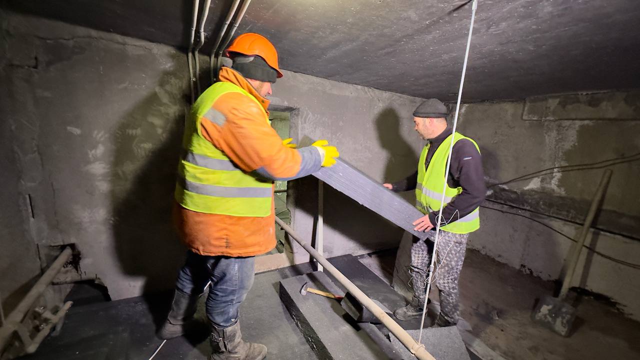 Відновлювальні роботи в багатоквартирному будинку