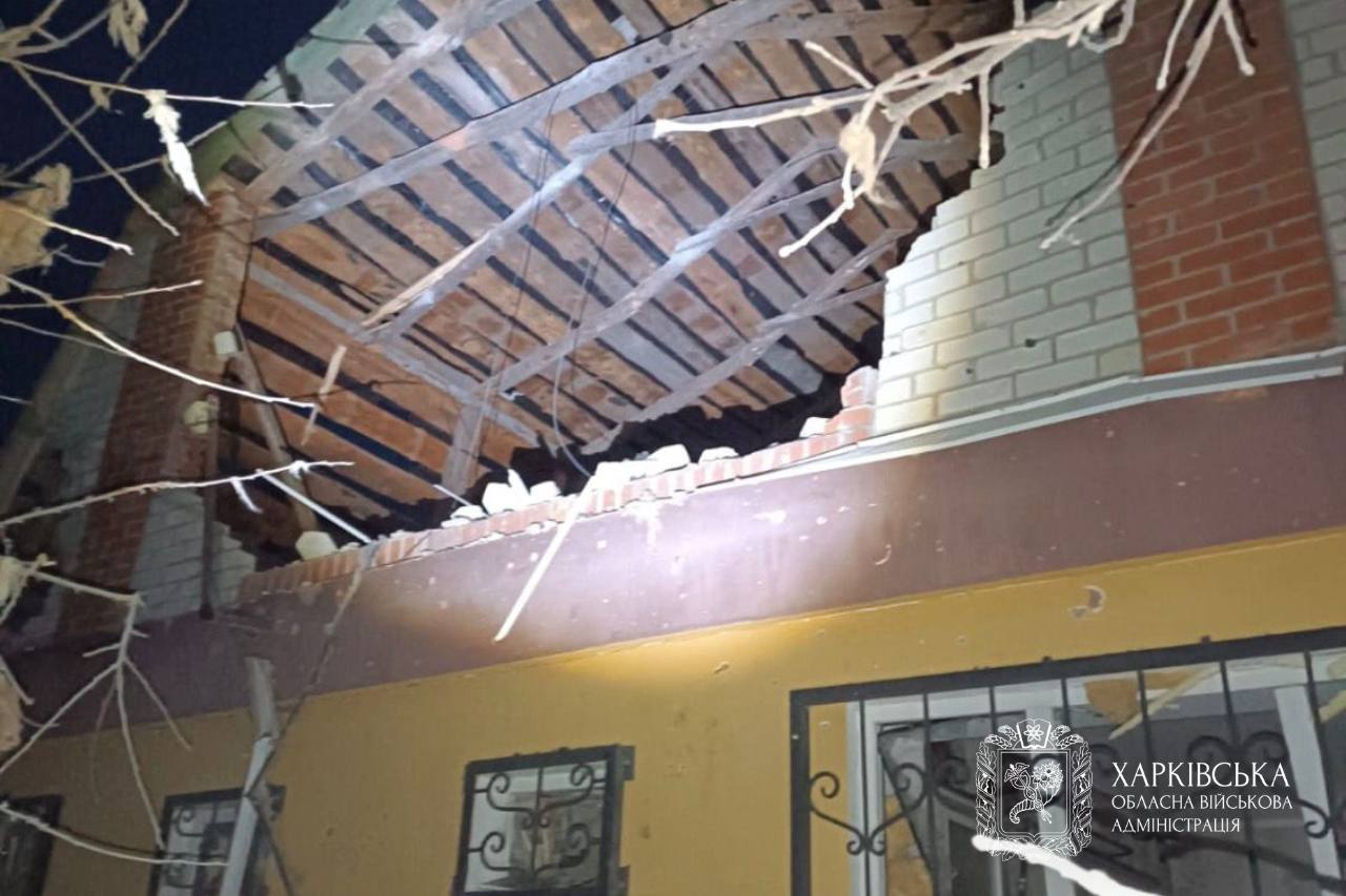 Пошкоджений дах