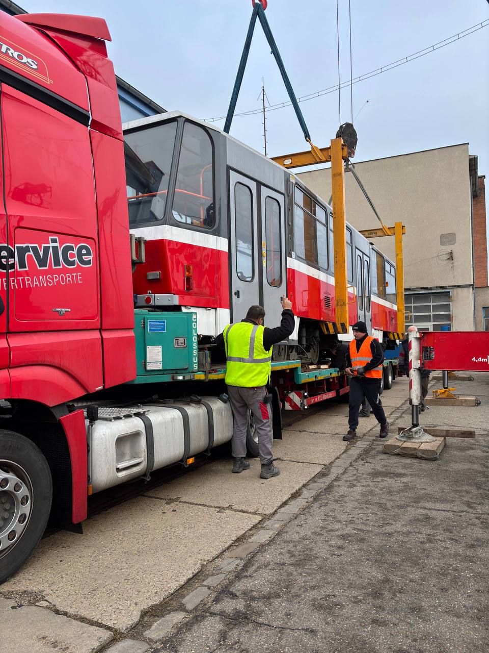 Чеські міста передали Харкову тролейбуси