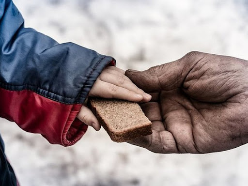 Міжнародний день допомоги бідним.