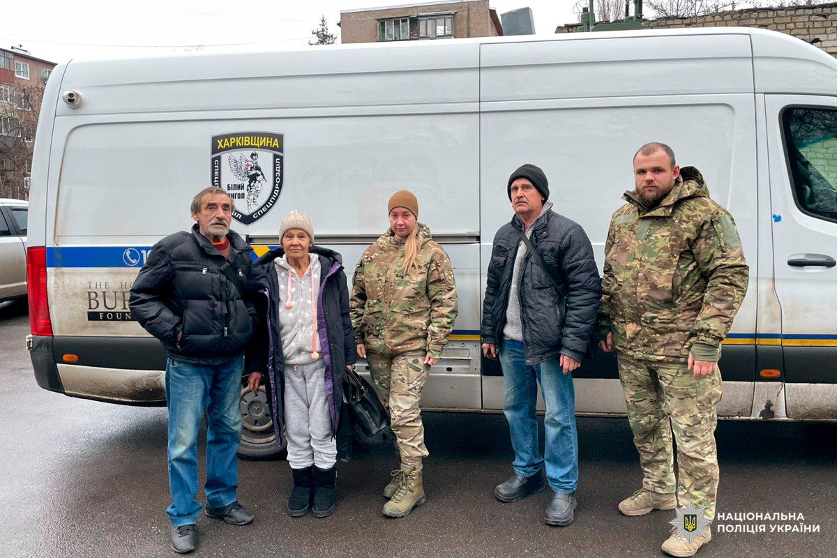 Як «Білі Янголи» рятують мешканців Харківщини