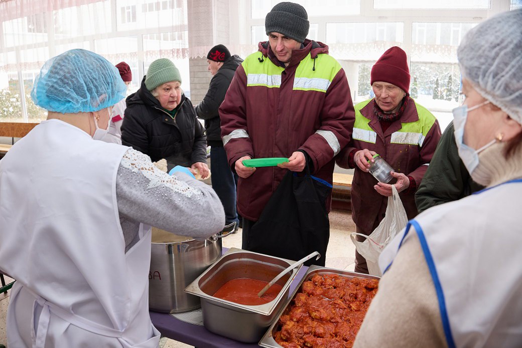 Пункт безкоштовного гарячого харчування у Харкові