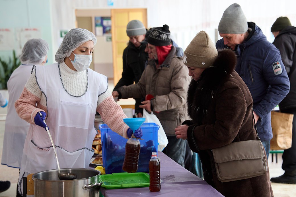 У Харкові щодня видають понад 55 тисяч порцій безкоштовних обідів