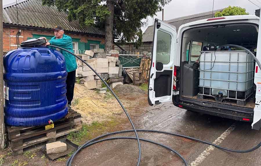 Резервуар з якісною водою в Тишках