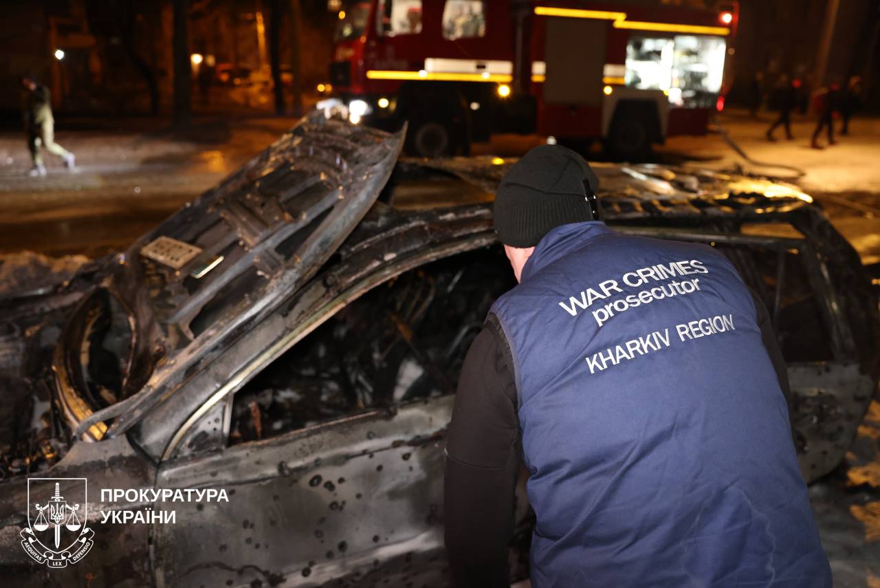 Наслідки ворожого удару БпЛА в Індустріальному районі Харкова