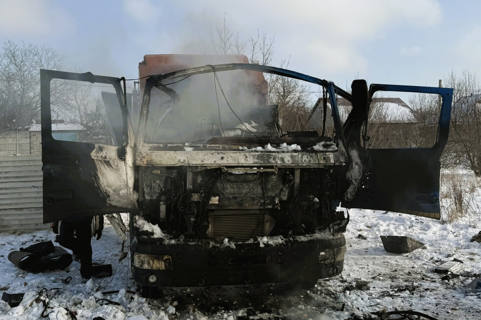 Руська Лозова-знищений сміттєвоз післі обстрілів