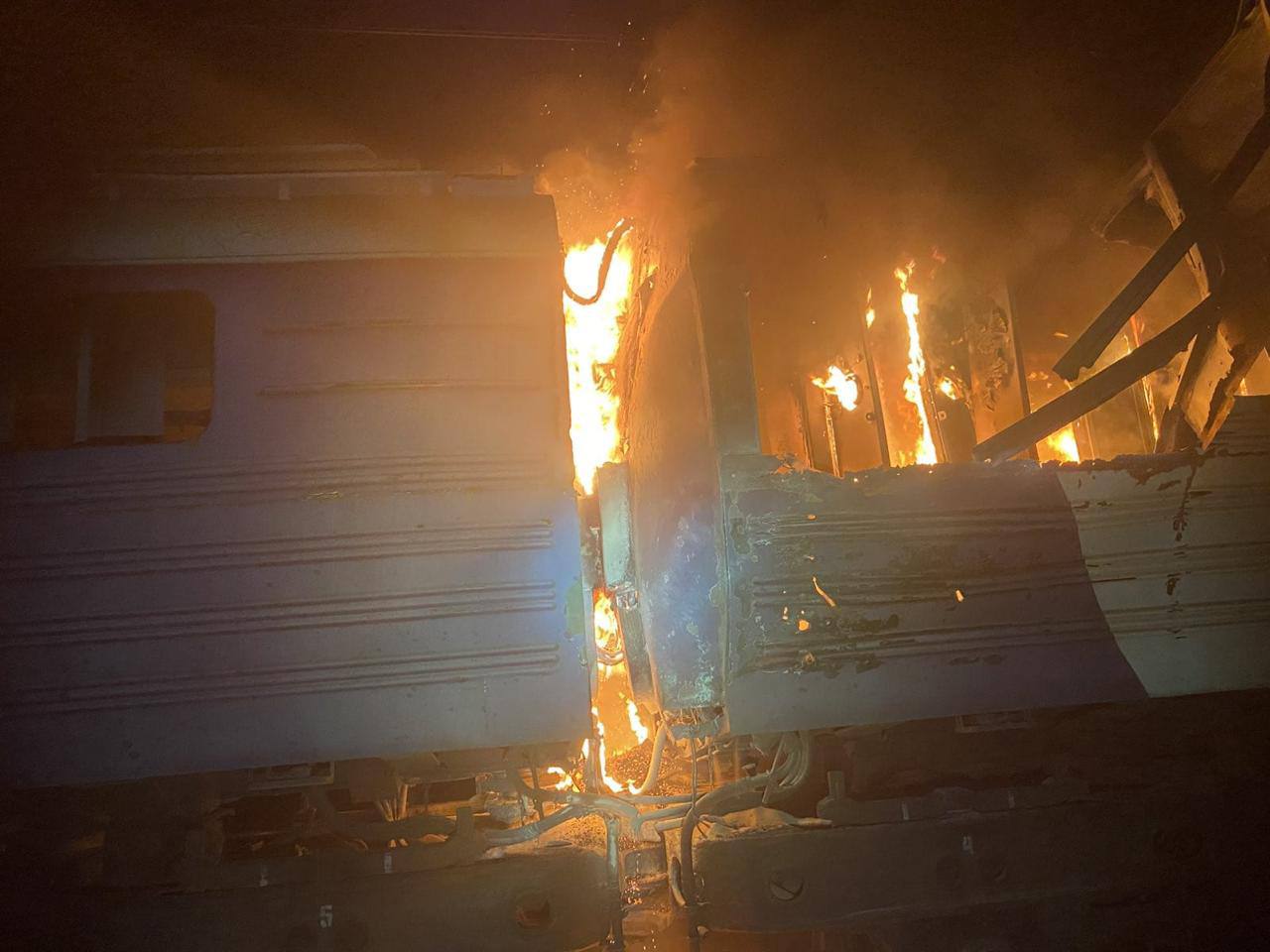 Удар по поїзду на Харківщині