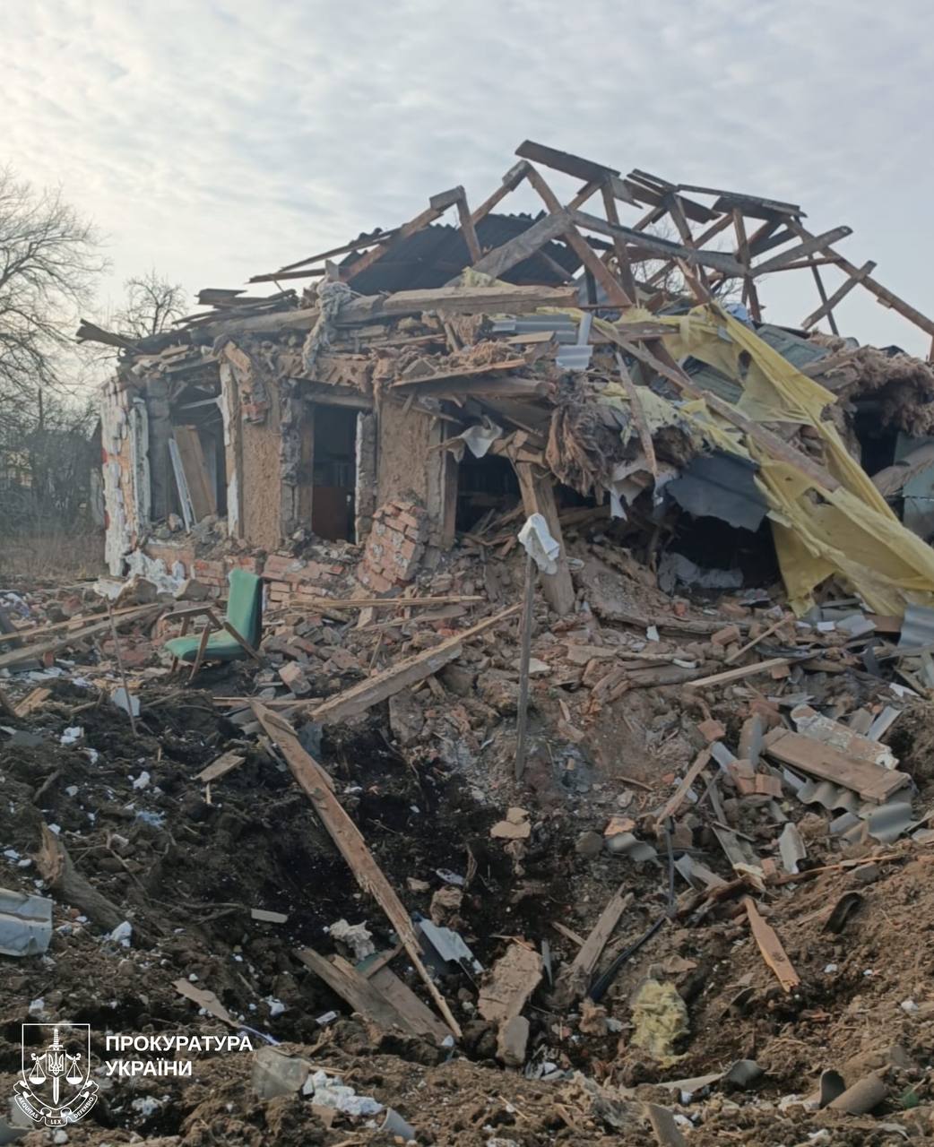 Зруйнований будинок