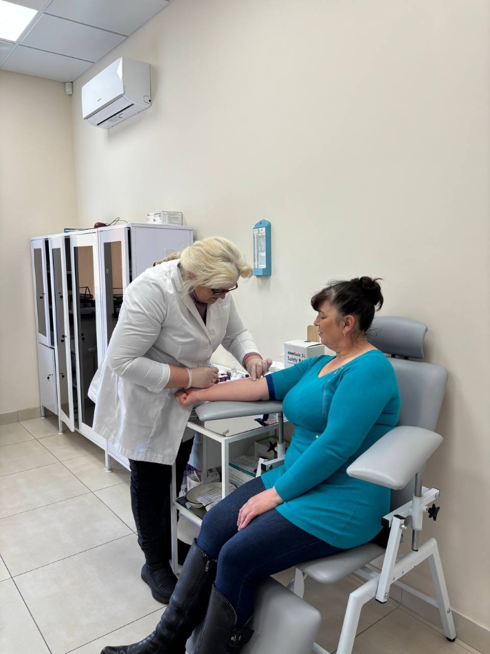 Дергачі-сімейна медицина-лабораторія