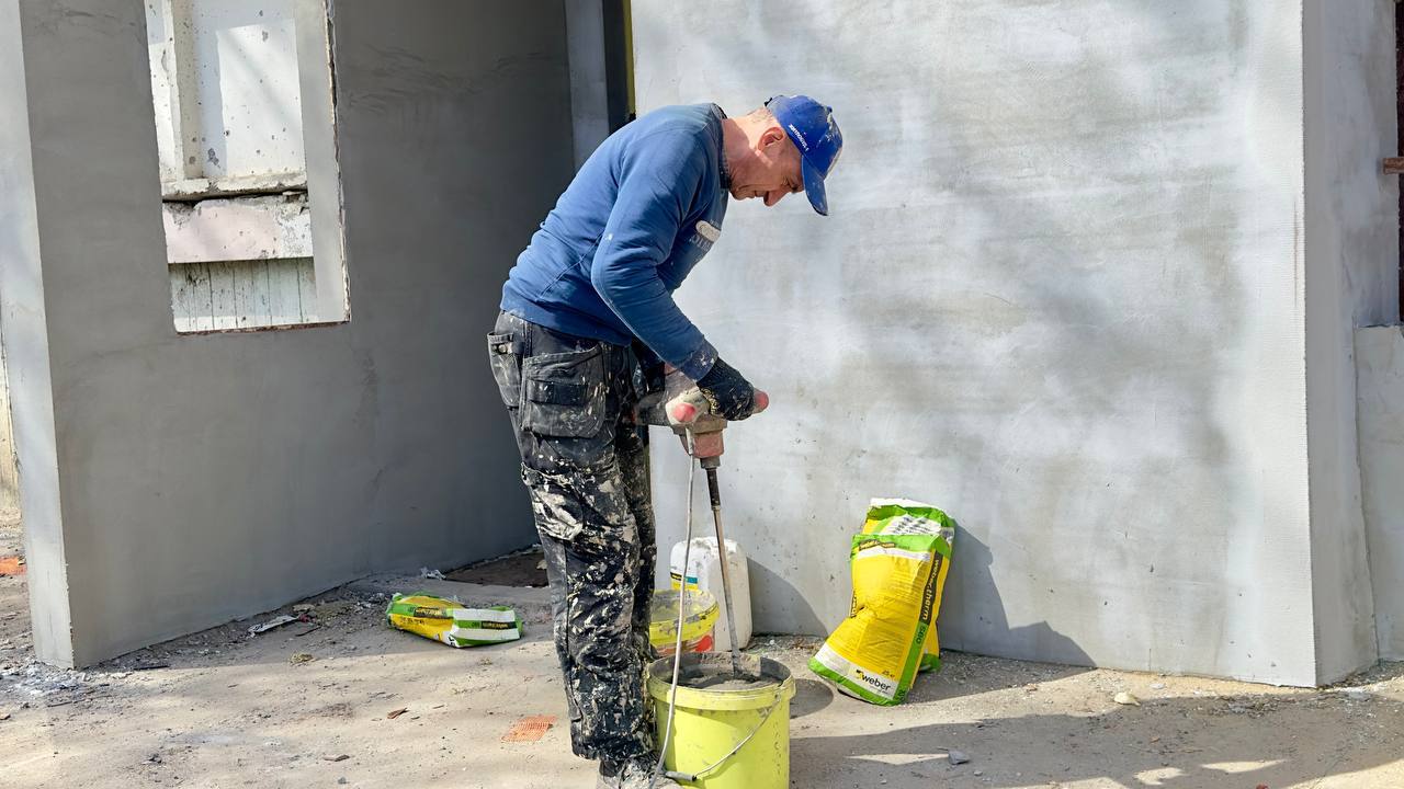 У Харкові відновлюють дев&rsquo;ятиповерхівку