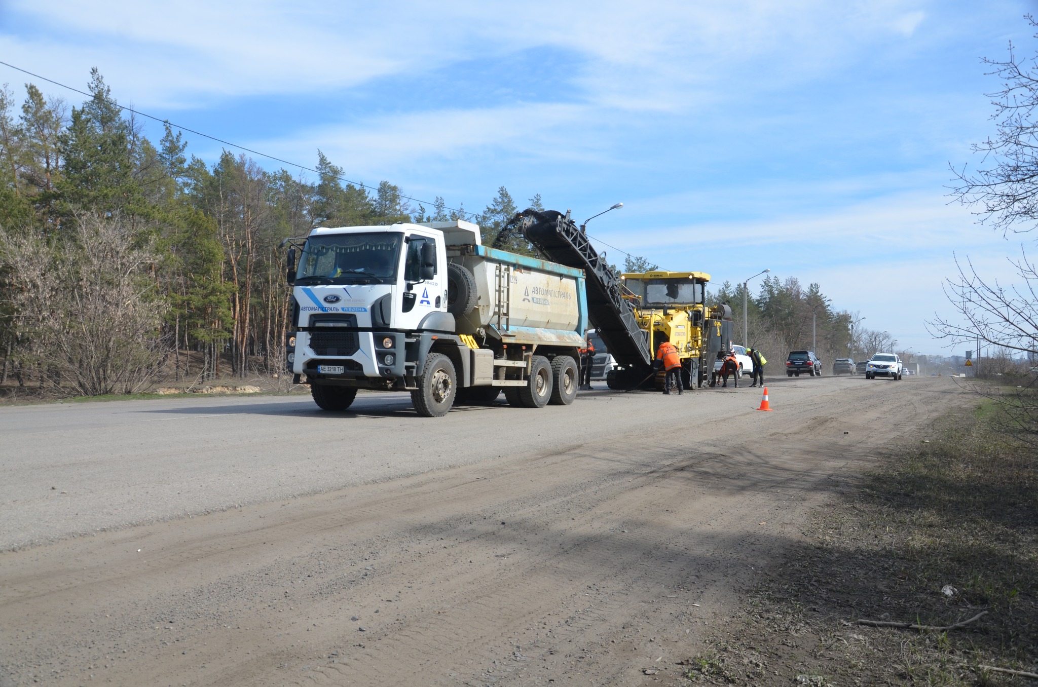 На трасі М-18 біля Жихора почали ремонт дороги