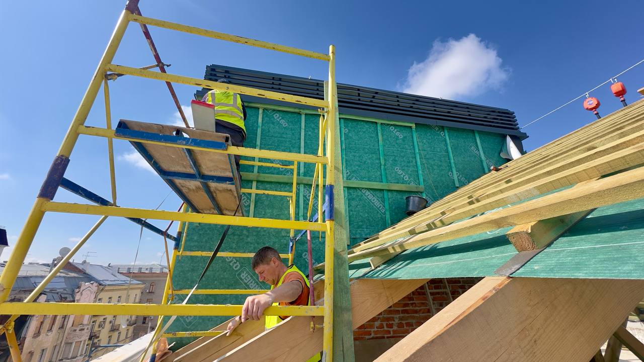 Відновлення пошкодженого будинку