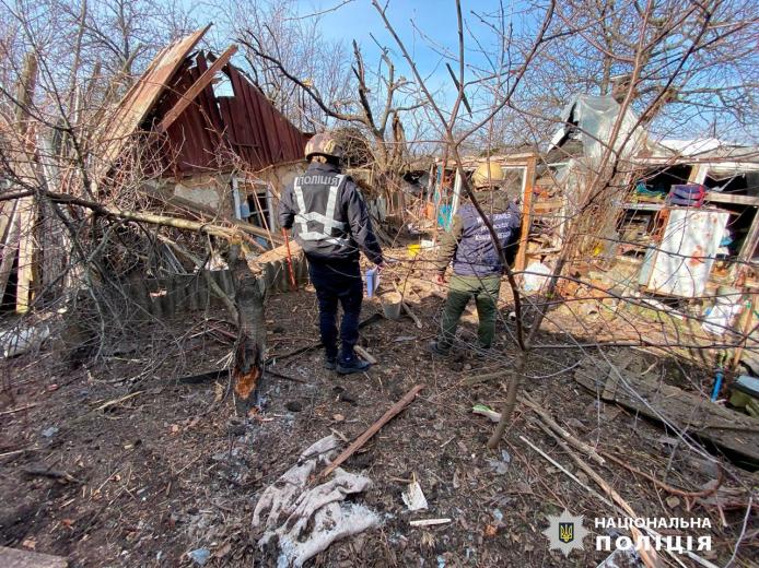 Пошкоджений будинок у селі Курилівка / Фото: Поліція Харківської області