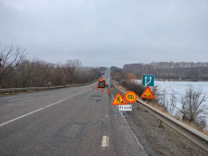 На Харківщині ремонтують дороги / фото Служби відновлення та розвитку