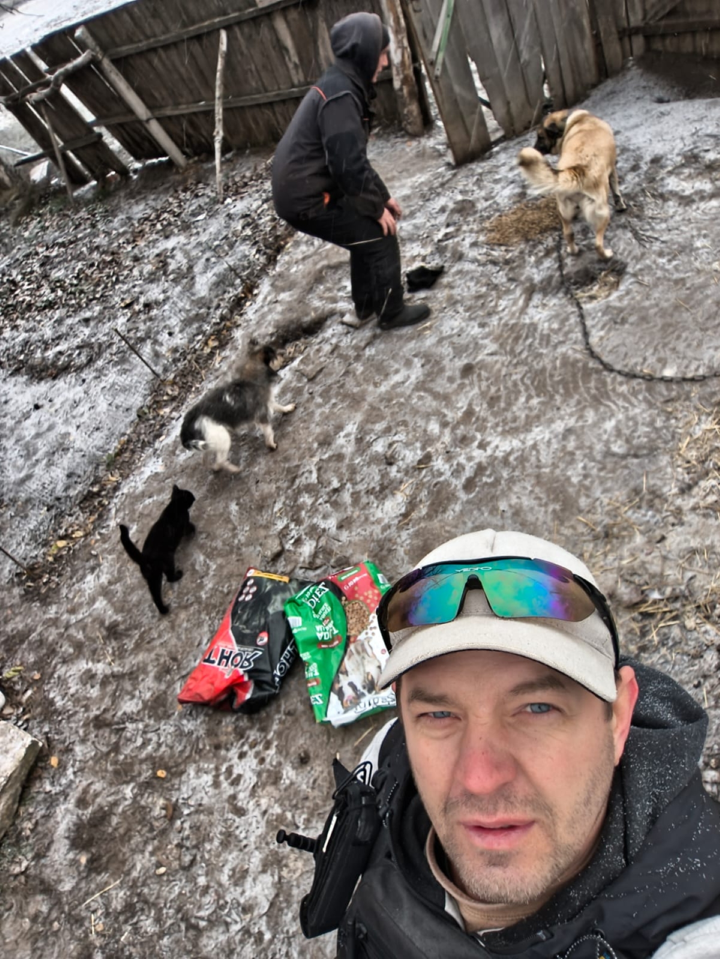 Олег Чопенко-волонтер-допомога тваринам