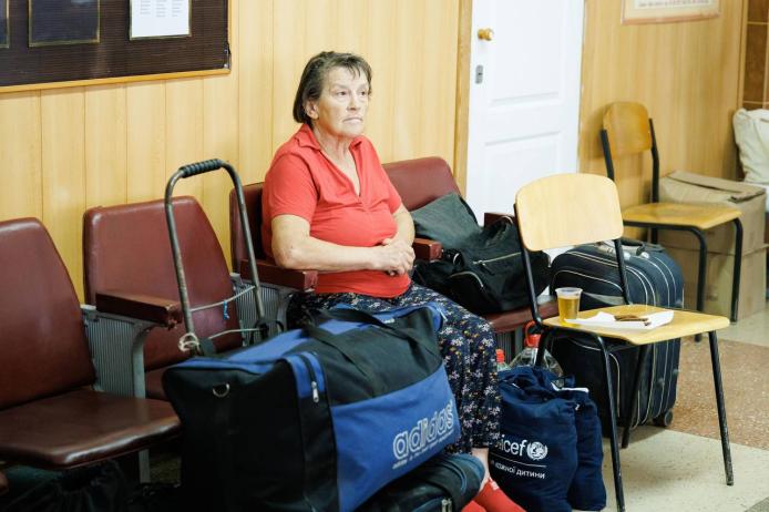 Транзитний центр